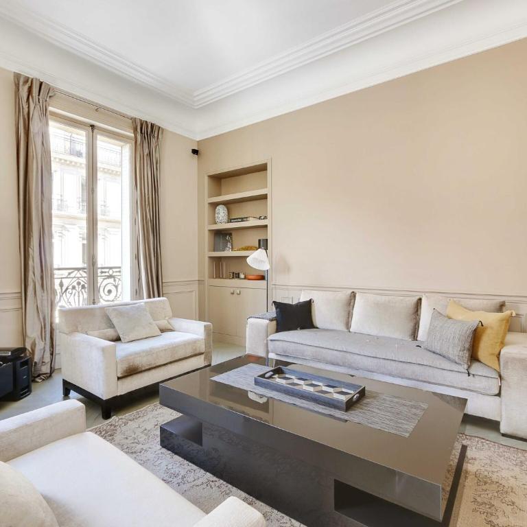 Elegant aprt- 2BDR 4P Close to the Champs Elysées - Two-Bedroom Apartment - 3