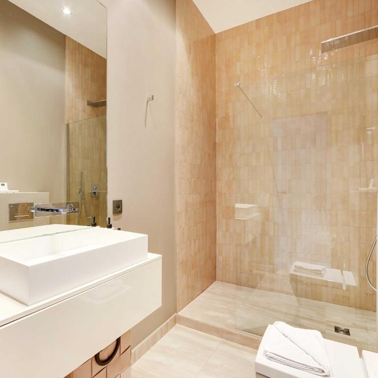 Elegant aprt- 2BDR 4P Close to the Champs Elysées - Two-Bedroom Apartment - 15