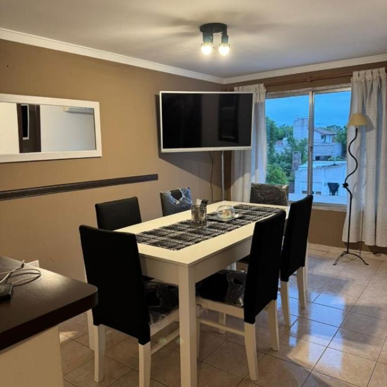 Depto - Apartamento de 3 dormitorios - 2
