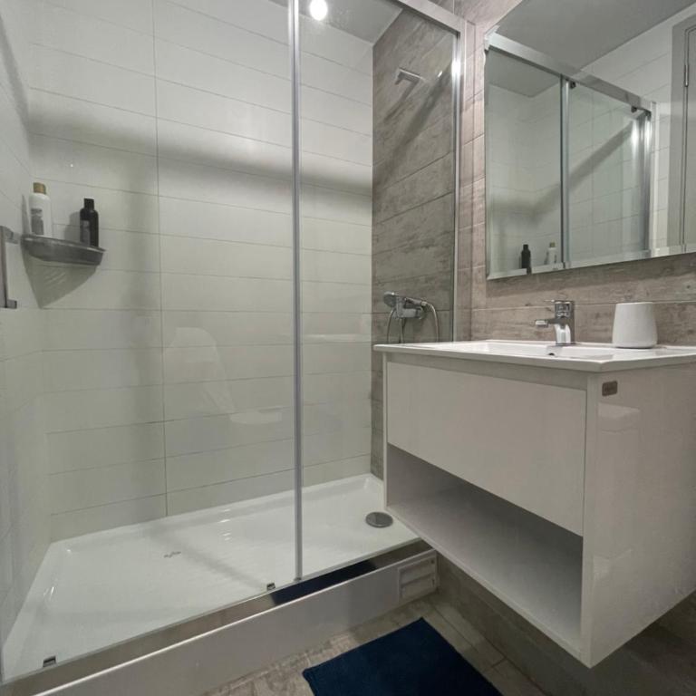 Hermoso departamento amoblado en Concón 2D/2B/1E - Two-Bedroom Apartment - 19