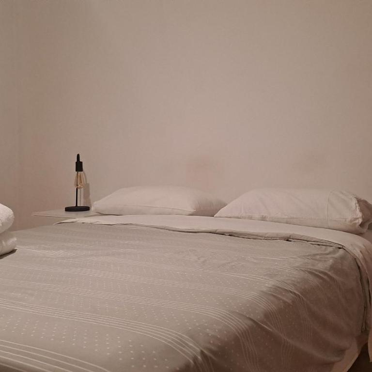 Hornera Tucuman - Amplio, luminoso y céntrico - Apartamento con balcón - 4