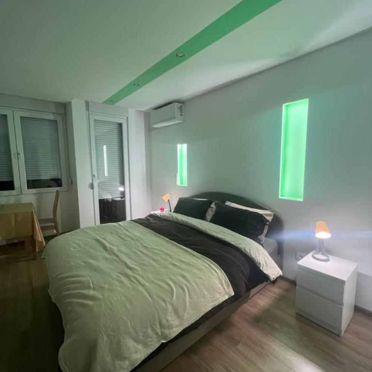 Pariske komune - Apartman sa 2 Spavaće Sobe - 9