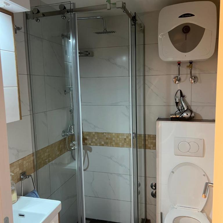 Pariske komune - Apartman sa 2 Spavaće Sobe - 12