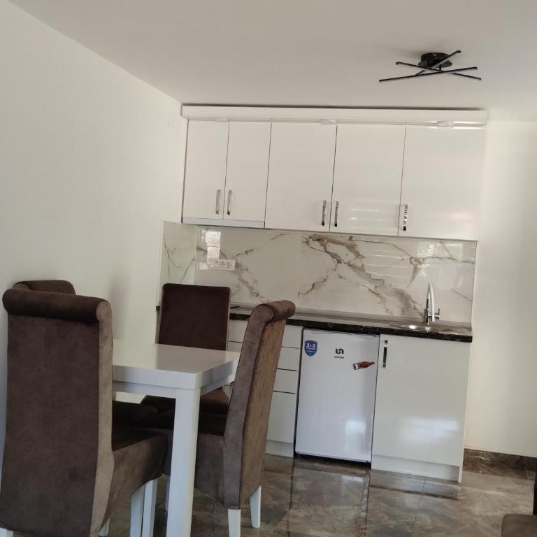 Studio Ivana 3 - Apartman sa 1 Spavaćom Sobom - 2