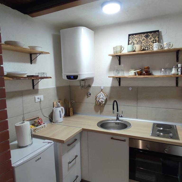 Vikendica Zlatni Hrast Jahorina Pale - Two-Bedroom Chalet - 5