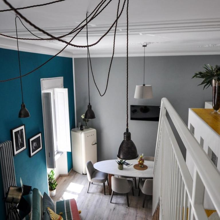 Deluxe Artistic Loft - Two-Bedroom Apartment - 20