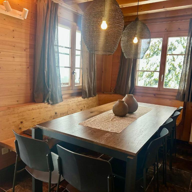 Chalet Bliss spacious six bedrooms and breathtaking views - Suite - 9
