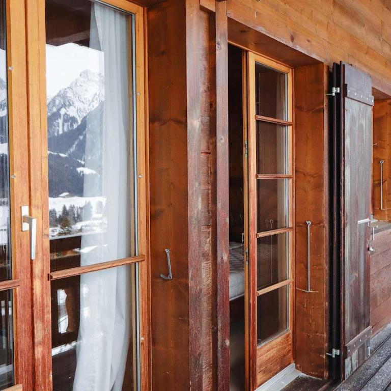 Chalet Bliss spacious six bedrooms and breathtaking views - Suite - 17