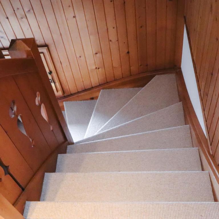 Chalet Bliss spacious six bedrooms and breathtaking views - Suite - 18