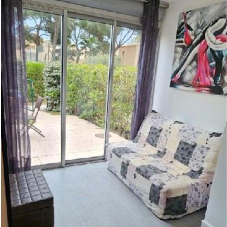 Studio 4 pers avec piscine, tennis et wifi - Apartment mit 1 Schlafzimmer - 7