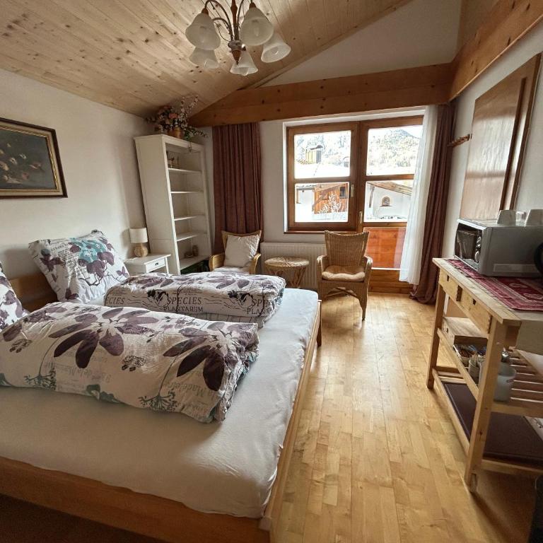 Bijou Guest House - Chambre Double avec Salle de Bains Privative - 2