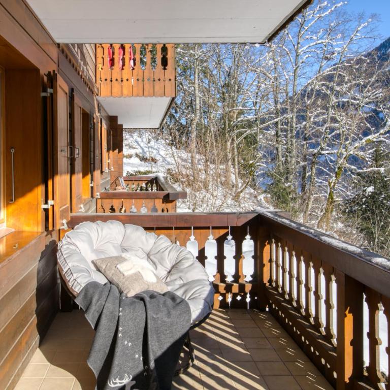 Magical setting Exclusive mountain views Champcalm - Appartement avec Vue sur la Montagne - 13