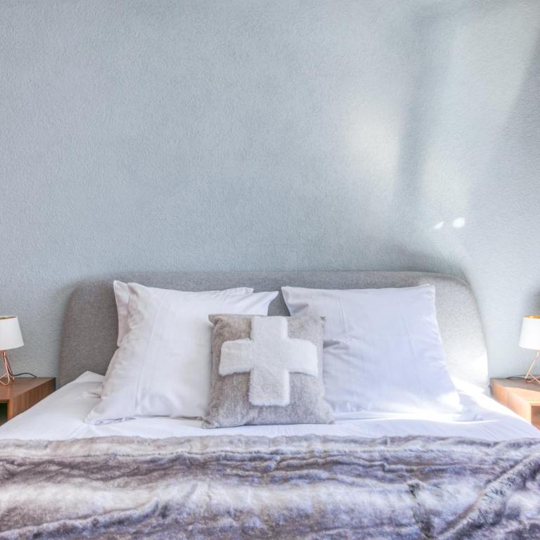 Magical setting Exclusive mountain views Champcalm - Appartement avec Vue sur la Montagne - 16