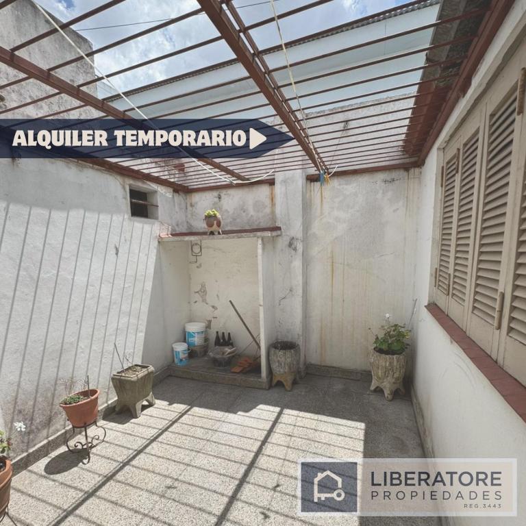 Casa zona comercial San Juan - Casa de 2 dormitorios - 13