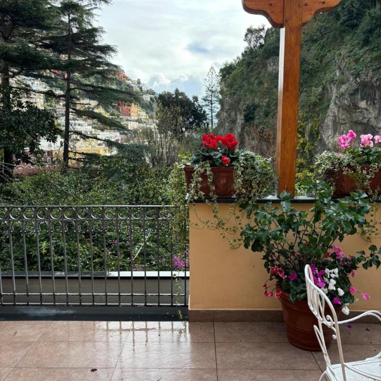 Villa Leonardo in the heart of Positano - Two-Bedroom House - 61