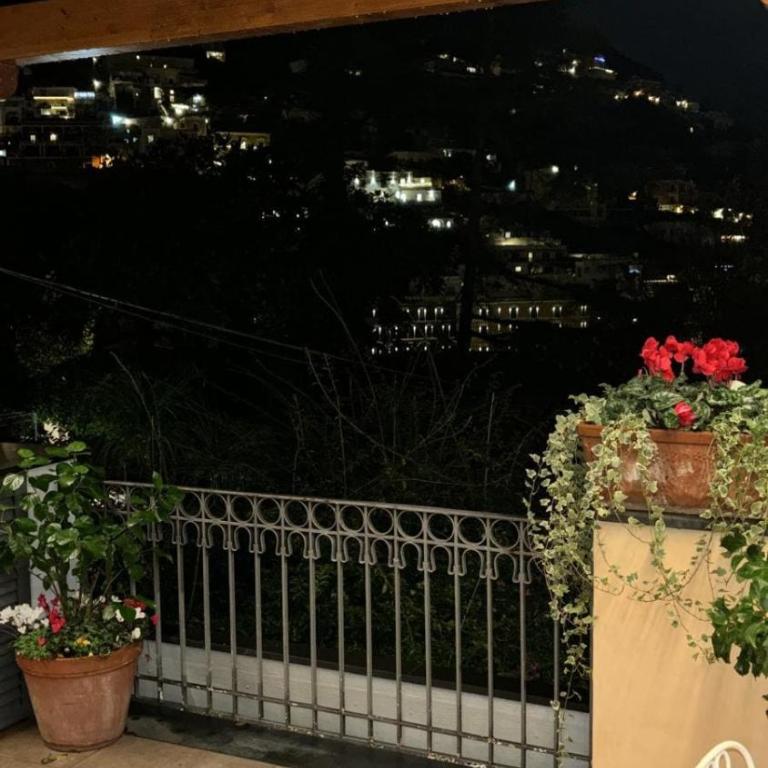 Villa Leonardo in the heart of Positano - Two-Bedroom House - 63