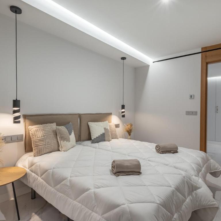 Dreaming Puerta Real - Three-Bedroom Apartment - 22
