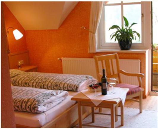 DAS Hotel Schmied in der Südsteiermark - Doppelzimmer mit Balkon - 6