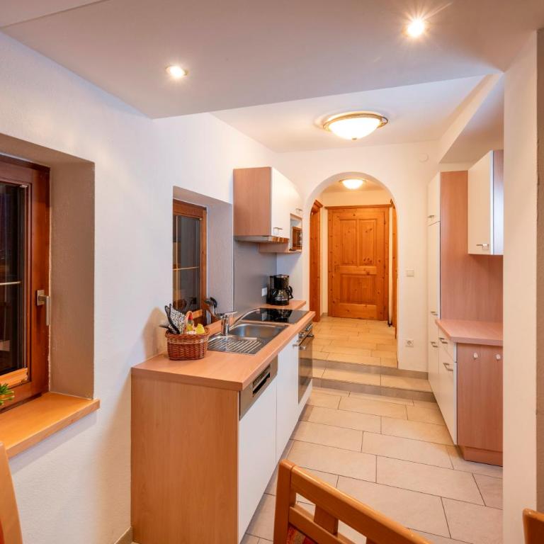 Ferienhaus Hubertus - PRECHTLHOF - Two-Bedroom Apartment - 3