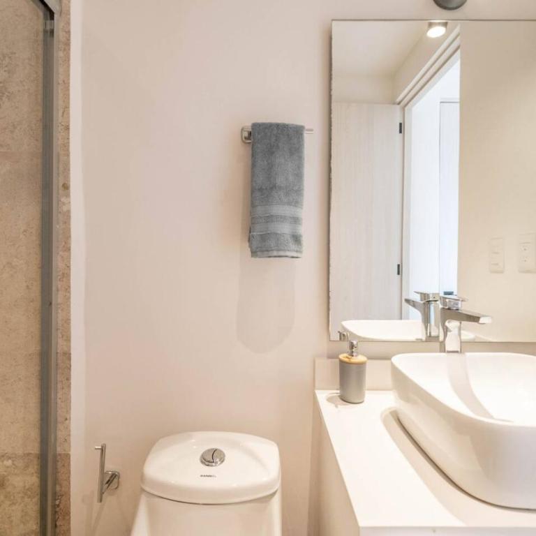 King Studio with Balcony, Rooftop Pool in Trendy Aldea Zama - Apartamento - 24