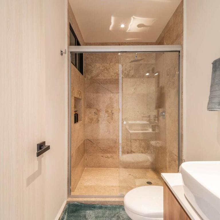 King Studio with Balcony, Rooftop Pool in Trendy Aldea Zama - Apartamento - 25