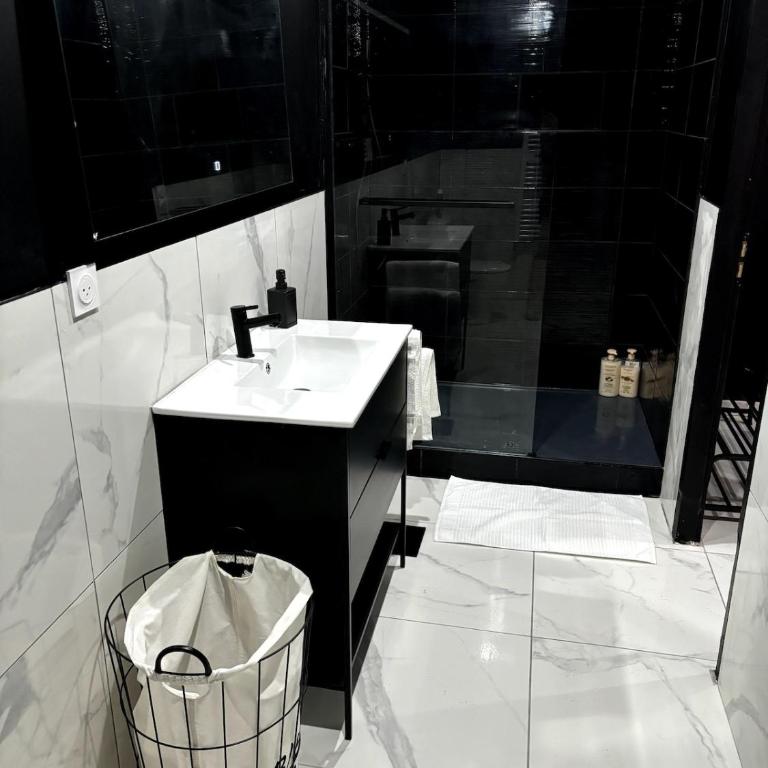 My Suite II - One-Bedroom Apartment - 2