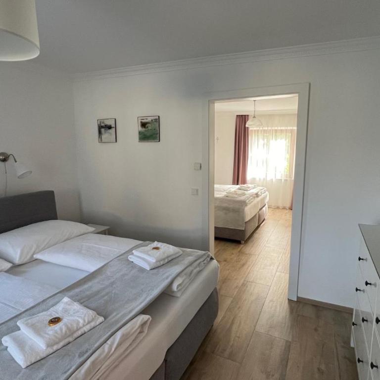 Gästewohnung Schlossblick - Apartment mit 2 Schlafzimmern - 1