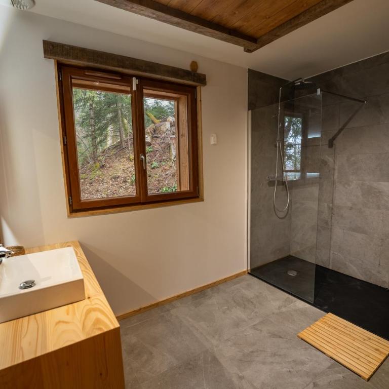 Chalet Les Cimes - Sauna - Jacuzzi - Chalet - 24
