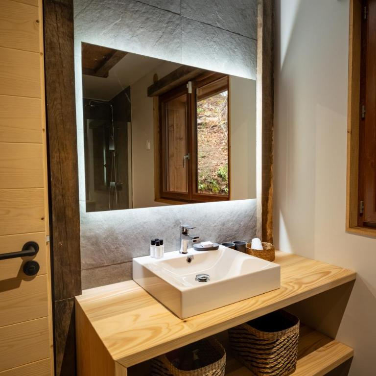 Chalet Les Cimes - Sauna - Jacuzzi - Chalet - 23