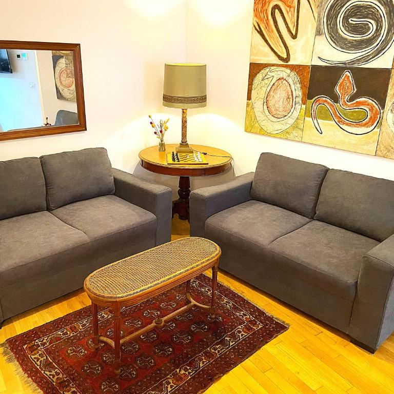 Trastevere Avenida - Four-Bedroom Deluxe Apartment - 2