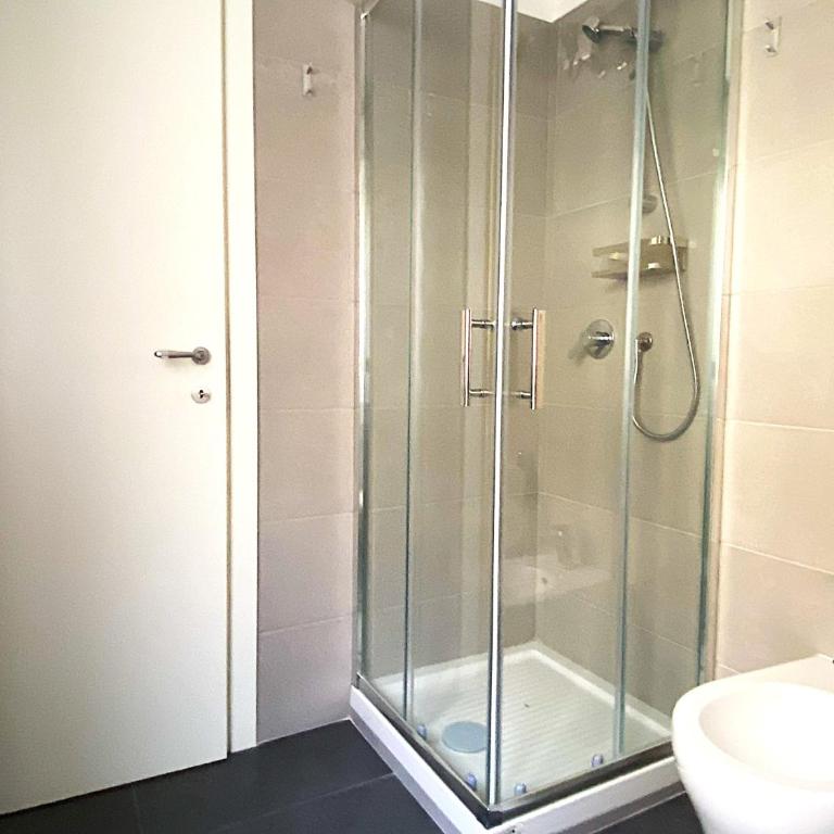 Trastevere Avenida - Four-Bedroom Deluxe Apartment - 13