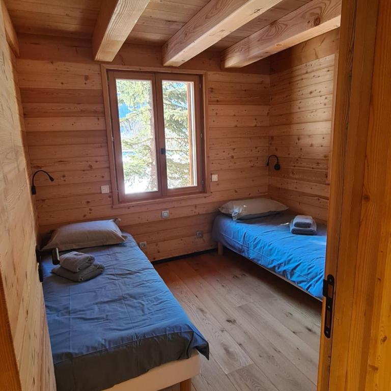 Chalet neuf Eterlou 130 m carrés 5 chambres 10 couchages à Serre Chevalier - Chalet - 25