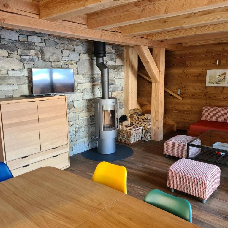 Chalet neuf Eterlou 130 m carrés 5 chambres 10 couchages à Serre Chevalier - Chalet - 14