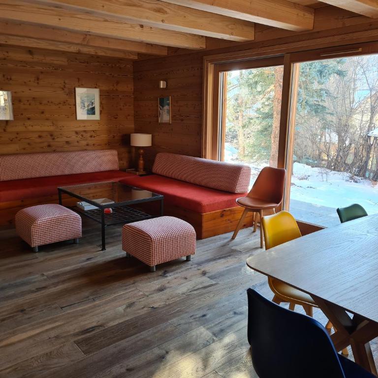 Chalet neuf Eterlou 130 m carrés 5 chambres 10 couchages à Serre Chevalier - Chalet - 13