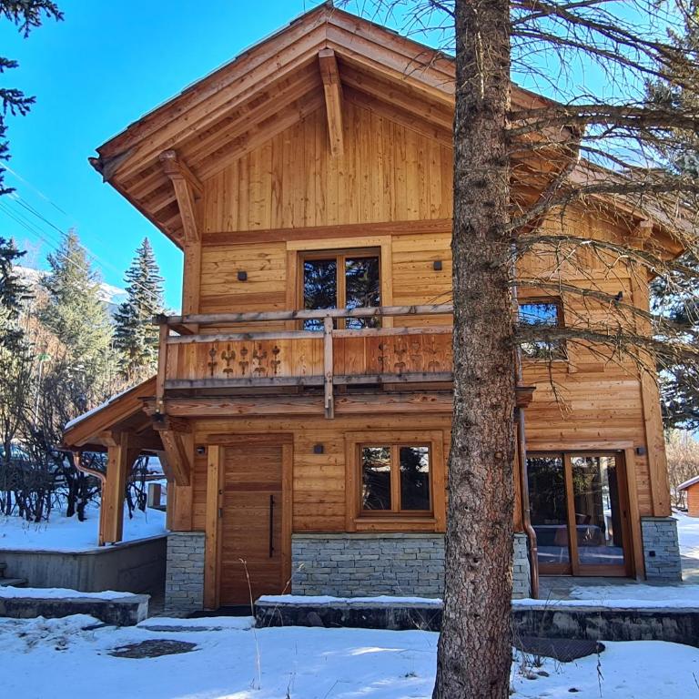 Chalet neuf Eterlou 130 m carrés 5 chambres 10 couchages à Serre Chevalier - Chalet - 2
