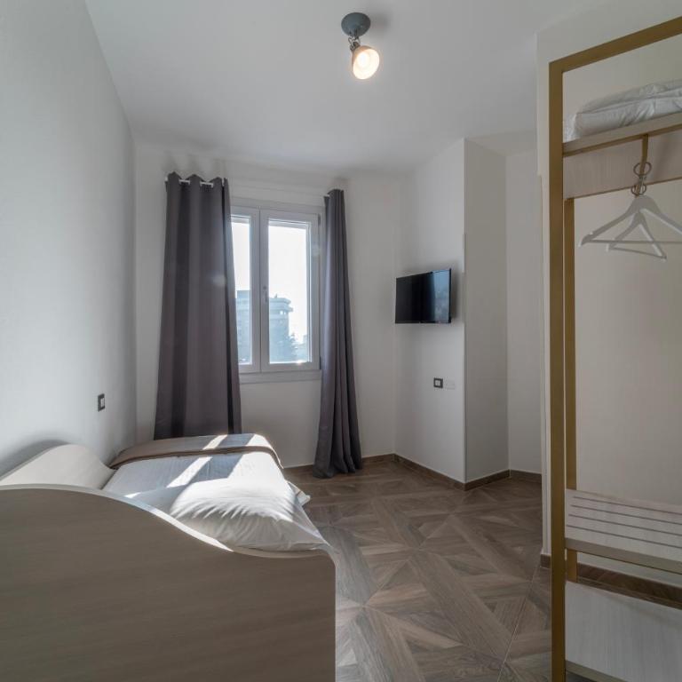 Hotel Donatello - Camera Familiare Standard - 1