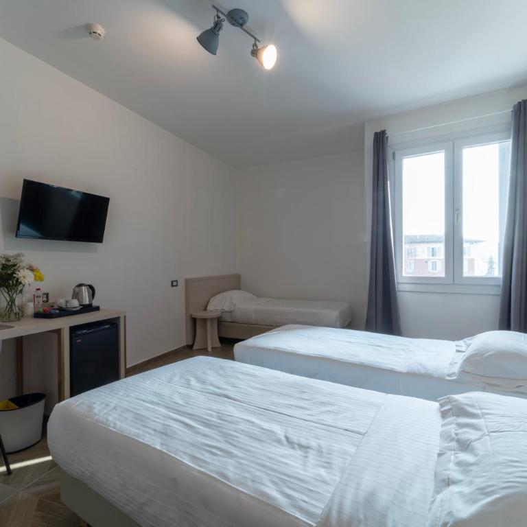 Hotel Donatello - Camera Tripla Standard - 4