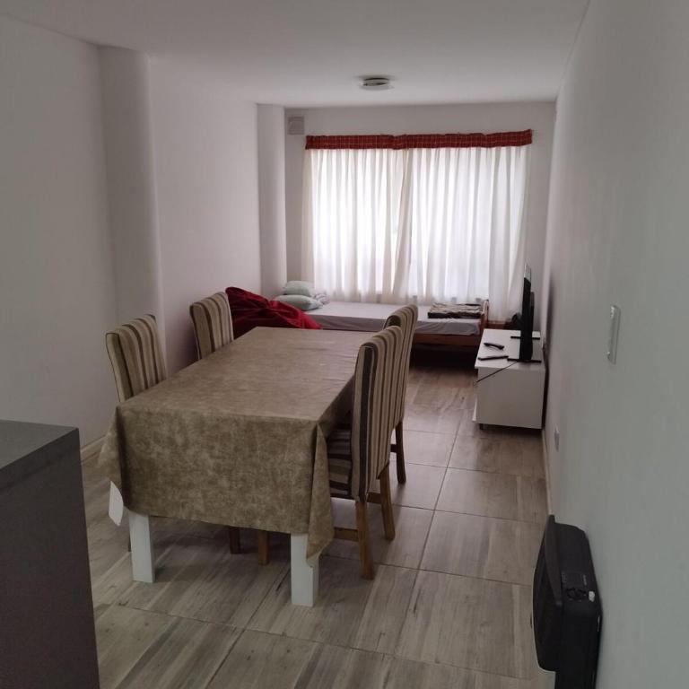 Departamento Zona Pellegrini - Apartamento de 1 dormitorio - 13