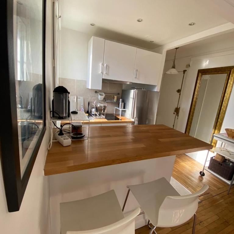 Appartement de charme F2, Porte St Cloud - Apartamento de 1 dormitorio - 8