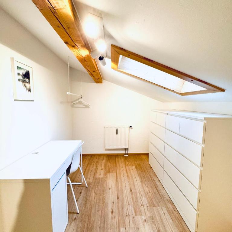Tannensuite Inzell - 5-Sterne Design-Ferienwohnung - Apartment mit 2 Schlafzimmern und Bergblick - 20