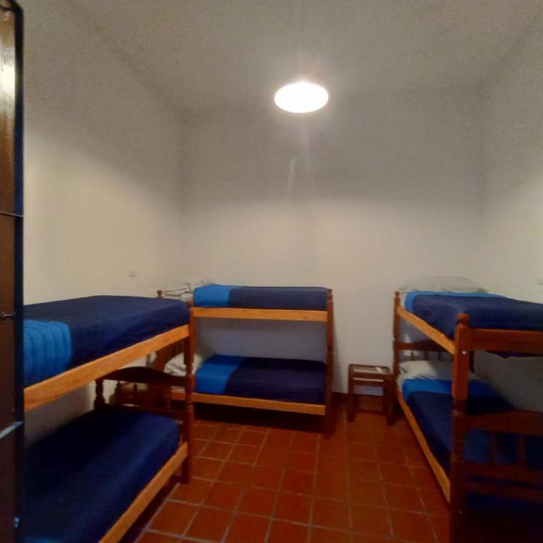Total Hostel Salta - Cama en habitación compartida mixta de 6 camas - 2