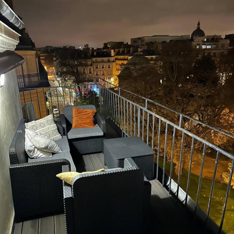 Cosy Studio Paris 8 avec Terrasse - One-Bedroom Apartment - 8