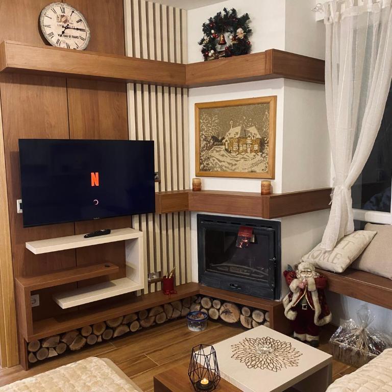 Kopaonik Apartman Nina - Two-Bedroom Apartment with Mountain View - 1
