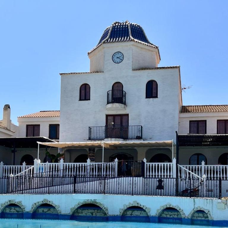 Townhouse med takterrass i Costa Hispania - Three-Bedroom Townhouse - 12
