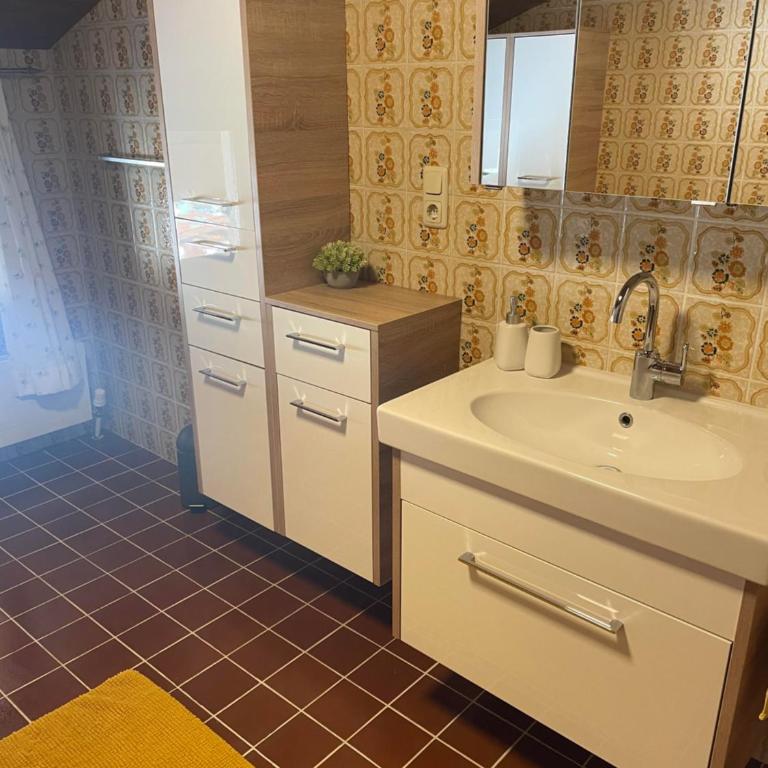 Haus Pfister - Apartment mit 3 Schlafzimmern und Bad - 20