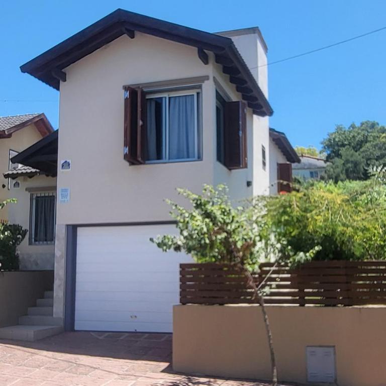 Casa de vacaciones, alquiler temporario en La Falda - Two-Bedroom House - 1