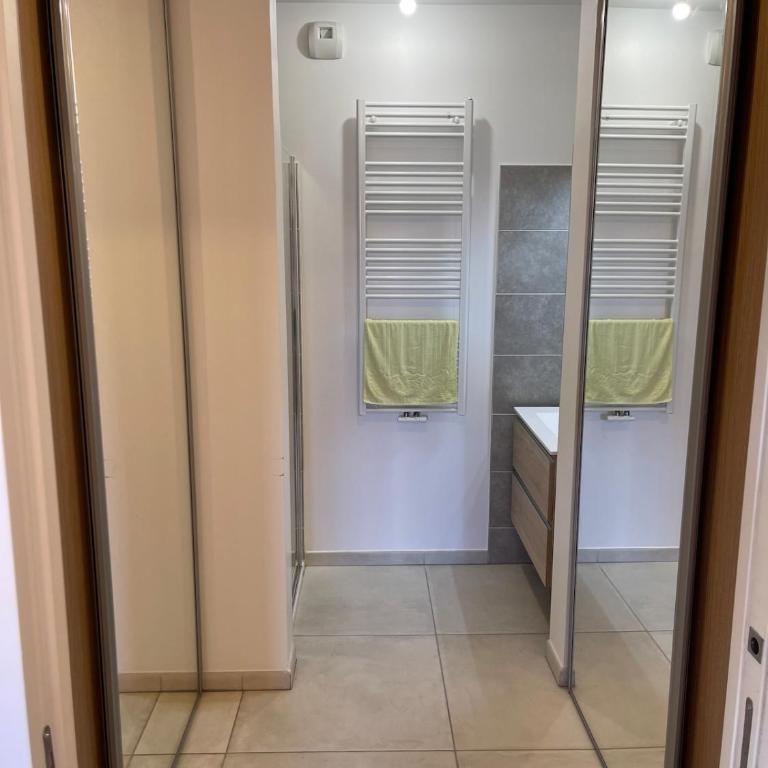 Large apartment with air conditioning, terrace and parking - Apartamento de 3 dormitorios - Planta Alta - 7