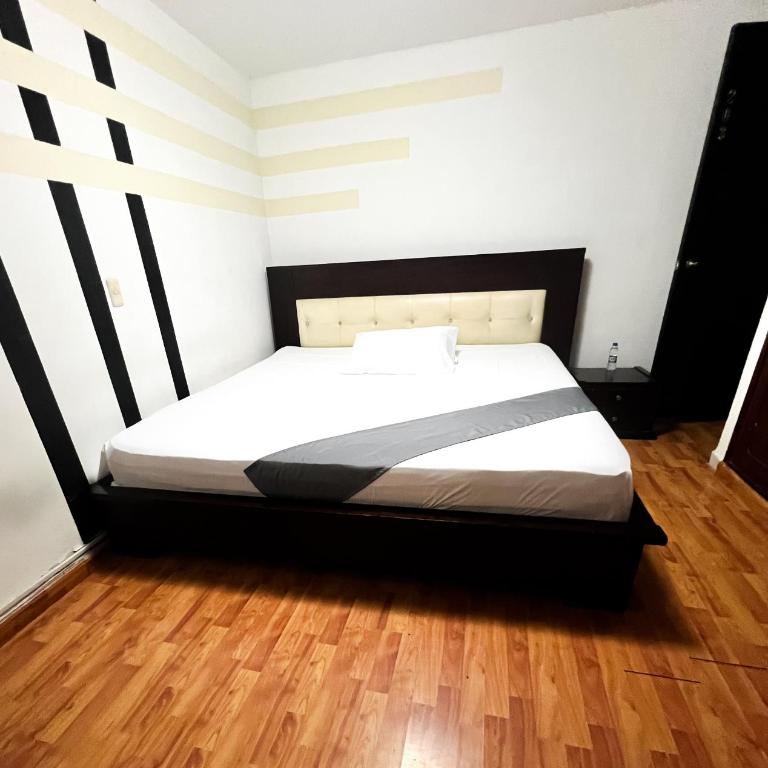 Hotel Yellow Maraya, Pereira - Habitación Doble con baño privado - 1