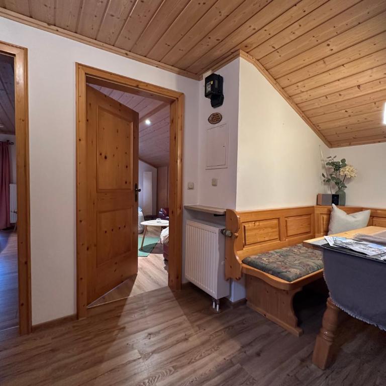 Bergbauernhof Leitenlehen - Apartment mit 1 Schlafzimmer und Balkon - 2