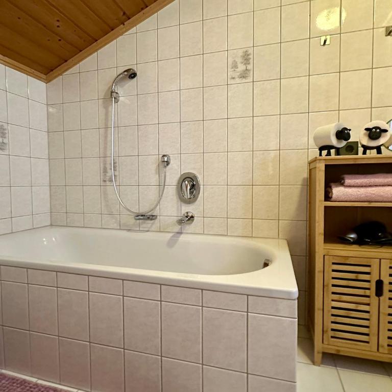 Bergbauernhof Leitenlehen - Apartment mit 1 Schlafzimmer und Balkon - 5